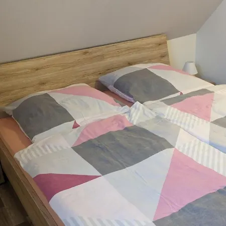 Huus Nord Apartament Uplengen